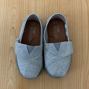 Toms toddler shoes silver glimmer
